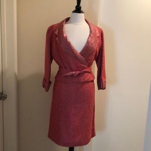 CHANEL silk blend pink tweed suit sz 38